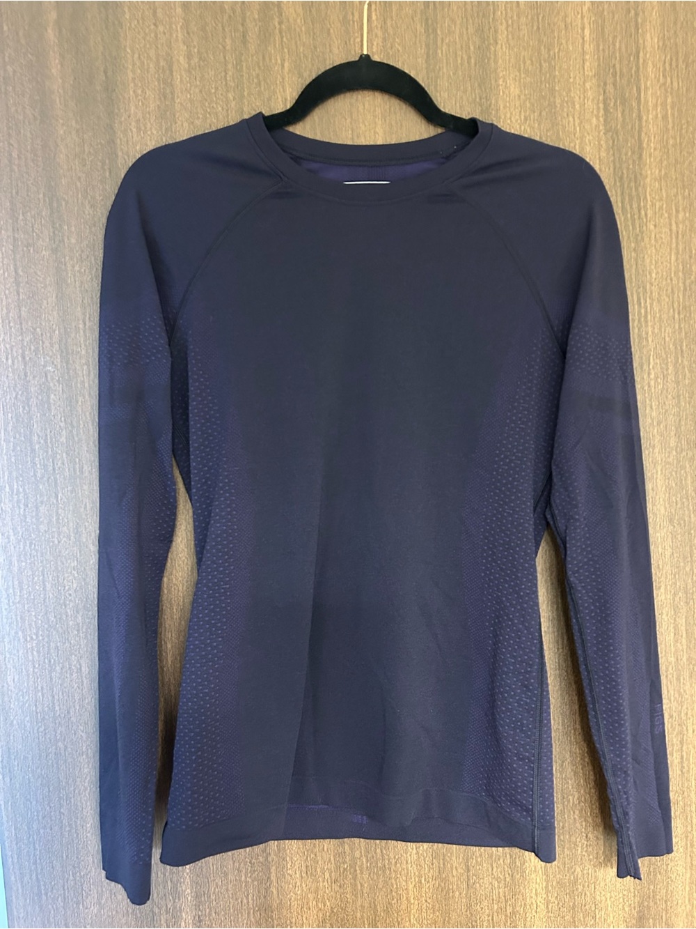 Figs Long-Sleeve Performance Tee in Navy